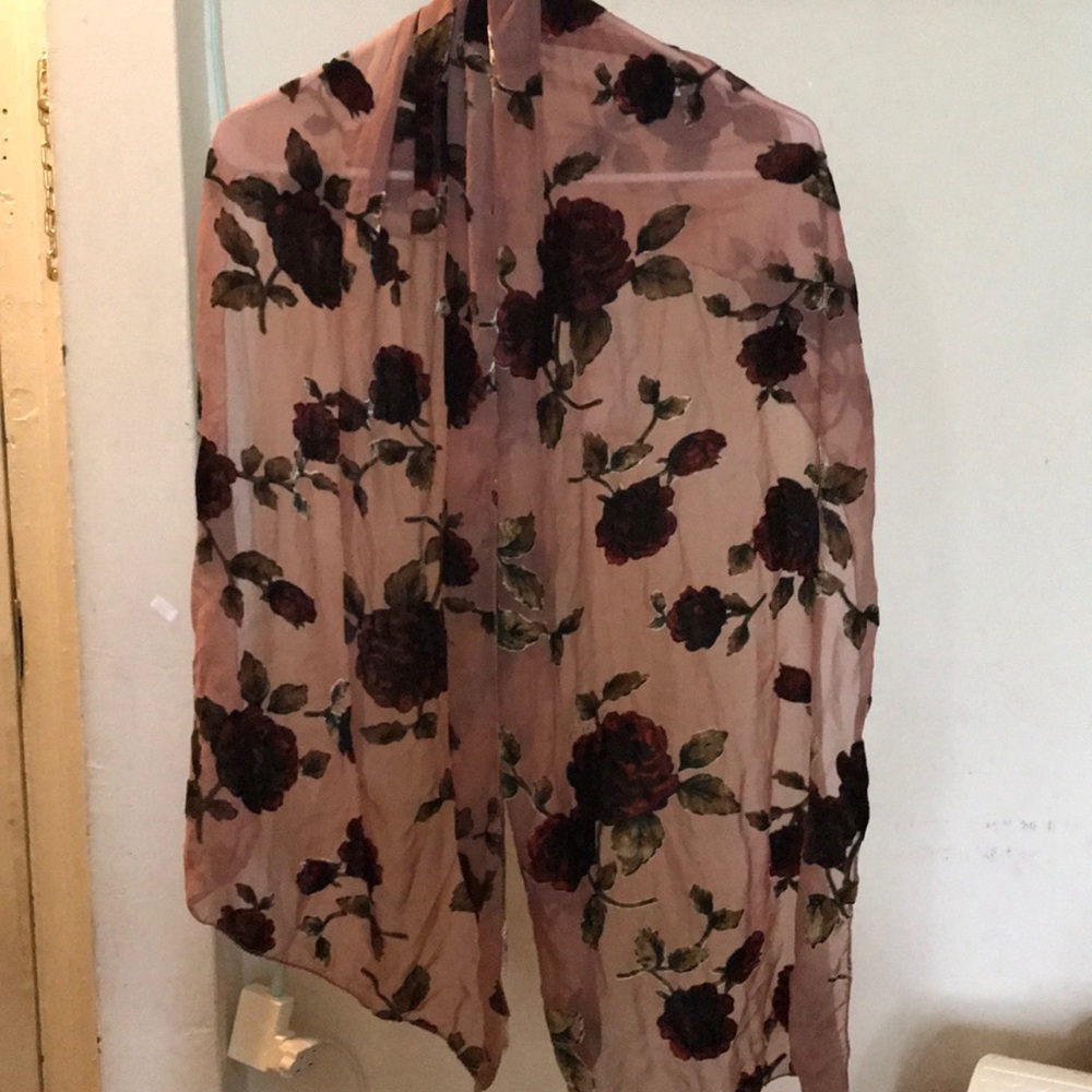 Scarf floral